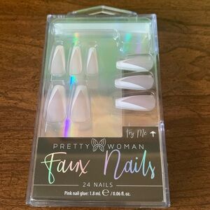 *Clearance-Final* NWOT Pretty Woman Faux Nails White Tip Nail Set